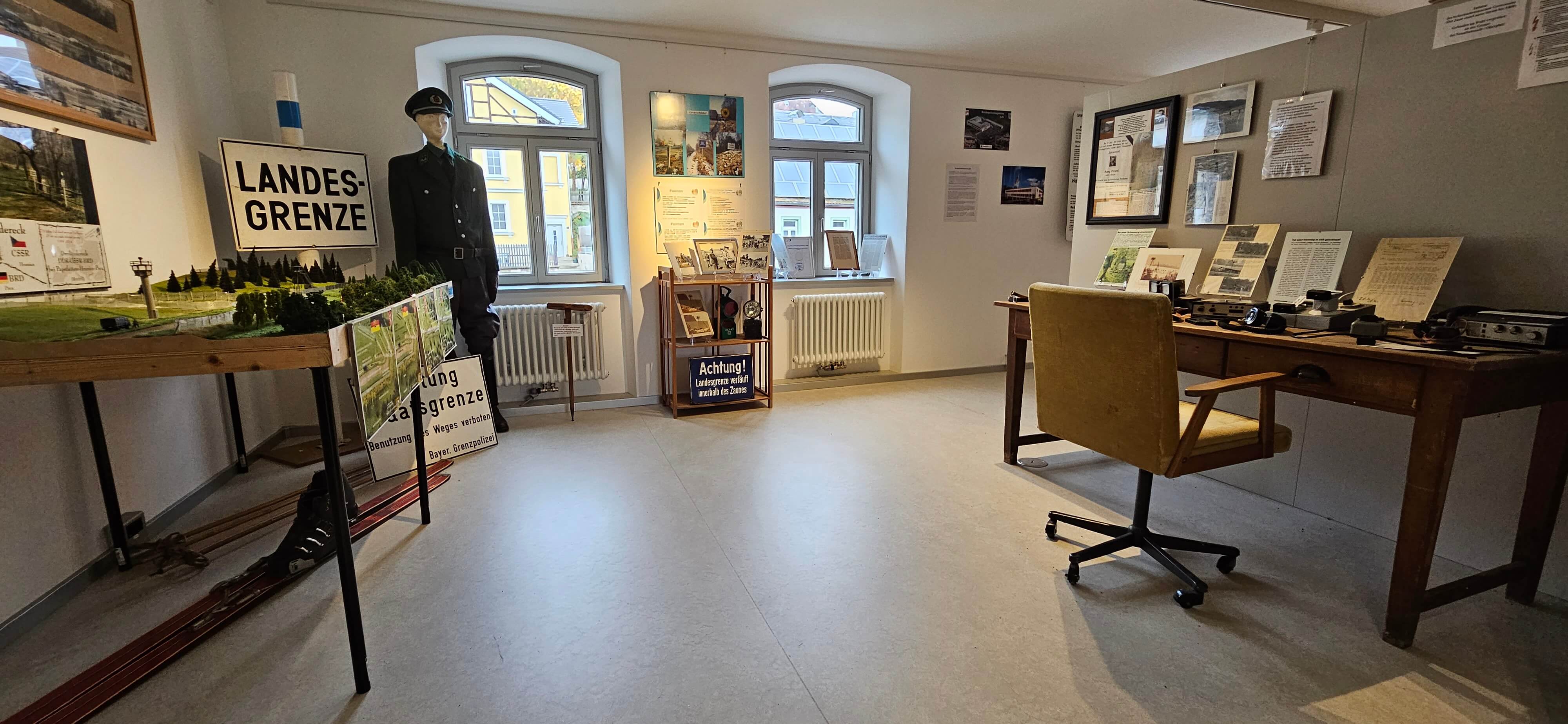 Panorama der Ausstellungsfläche im Bayerischen Grenzmuseum